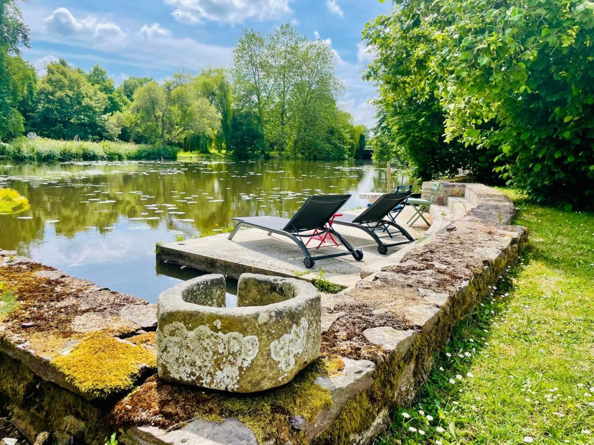 Le Moulin De Bury, Maison De Campagne Au Bord De La Riviere A 13 Kms Au Sud De Rennes Chavagne Exterior foto